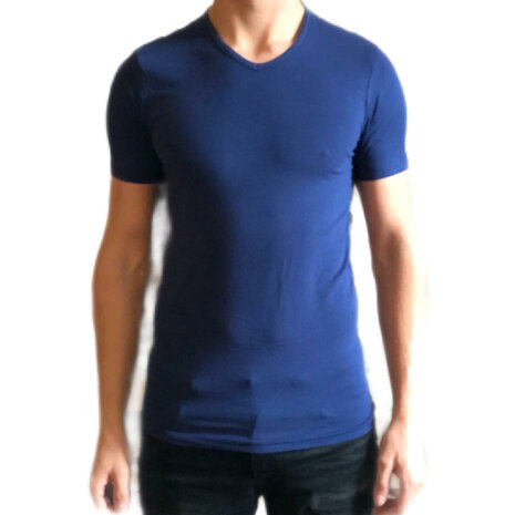 t-shirt blauw v hals